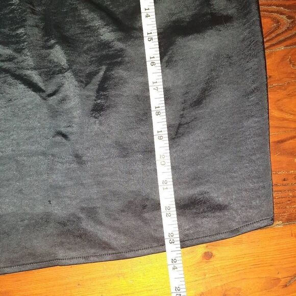 New With Tags Shiny Blue Lace Back Sleeveless Top - Picture 5 of 5